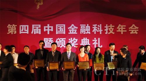 Ӣ��Ӎ�Ƽ��ڱ����C�����ϲ�@����(y��u)���Q����������