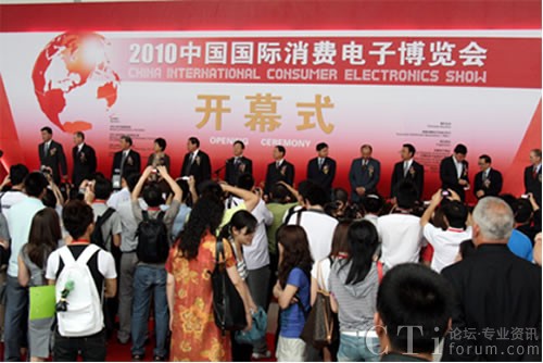 ���Ƹ������������Ї����H��Ӳ��[��